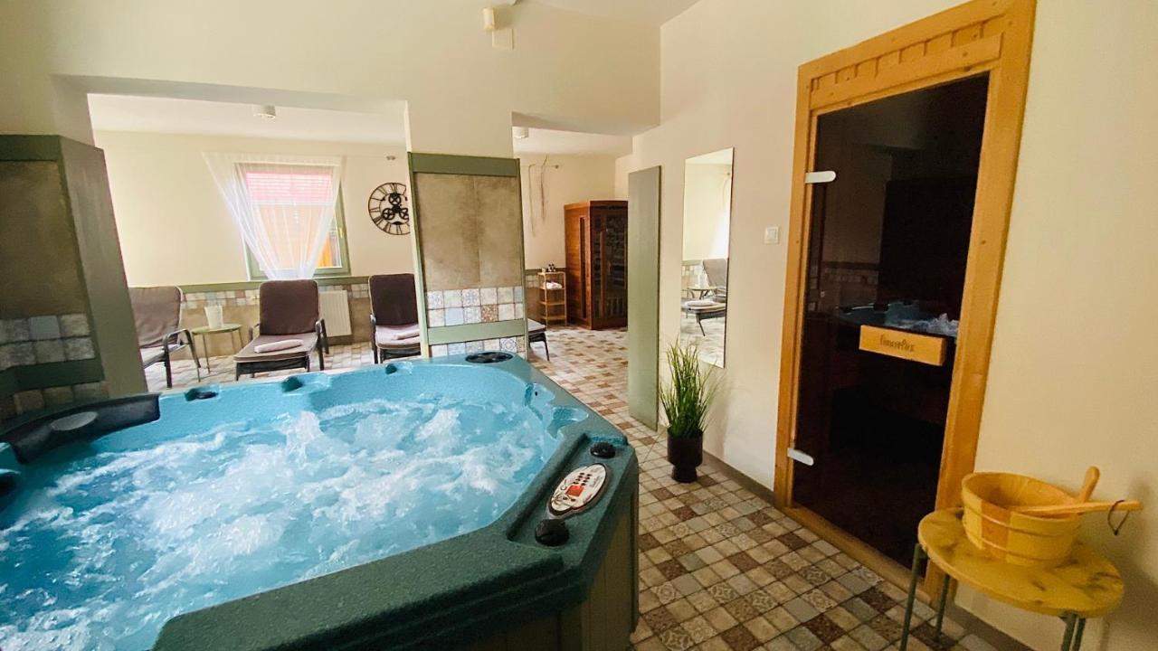 Villa Oliva Boutique Rooms 자르마디 외부 사진