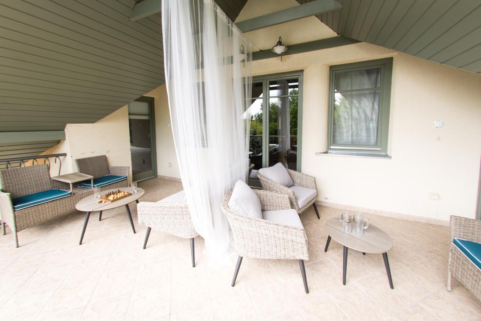 Villa Oliva Boutique Rooms 자르마디 외부 사진