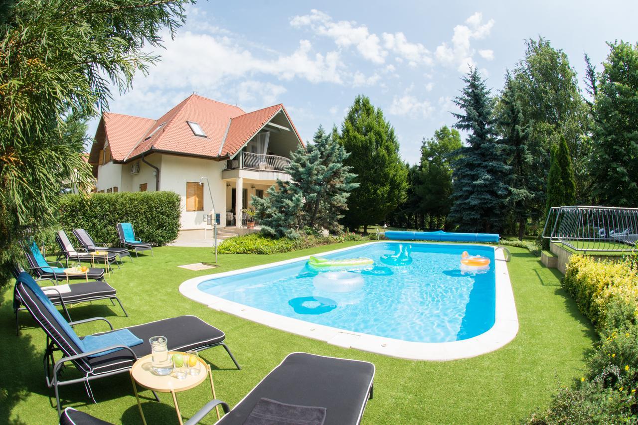 Villa Oliva Boutique Rooms 자르마디 외부 사진