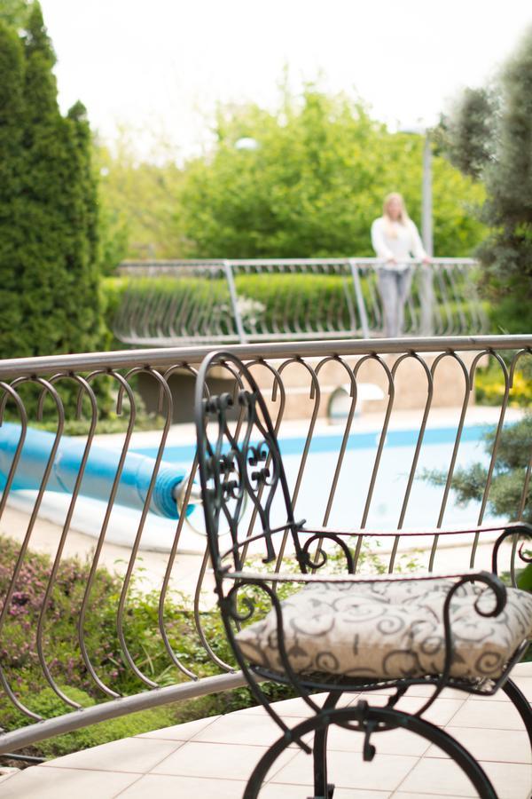 Villa Oliva Boutique Rooms 자르마디 외부 사진